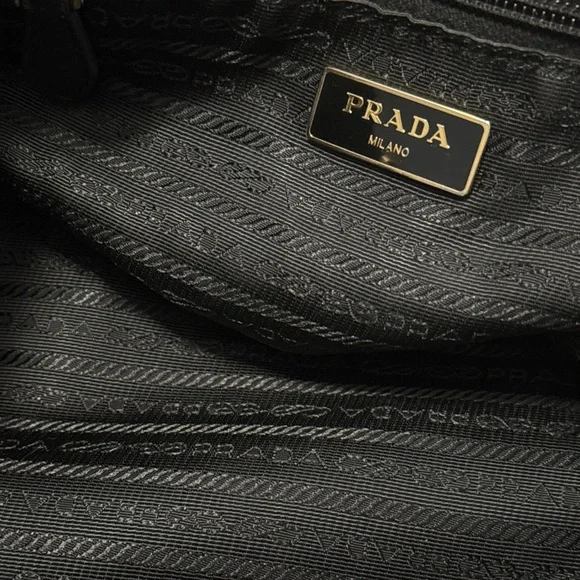 Prada tessuto nylon bauletto bow bag crossbody - Picture 9 of 16